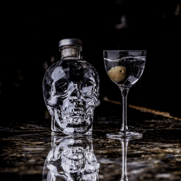 CRYSTAL HEAD VODKA BY DAN AYKROYD 💀😱 - Image 4